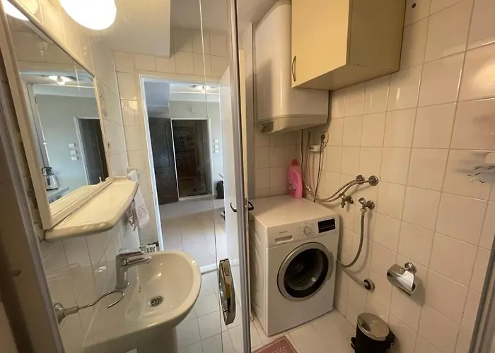 Location Sea View Center Pedestrian St *