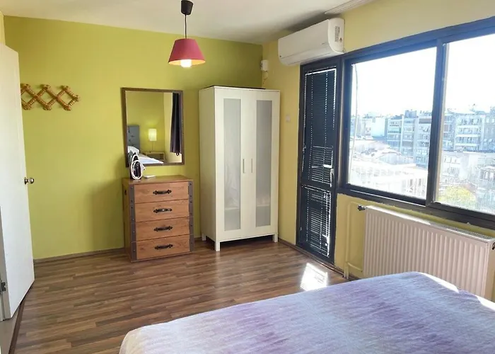 Location Sea View Center Pedestrian St Apartamento Esmirna