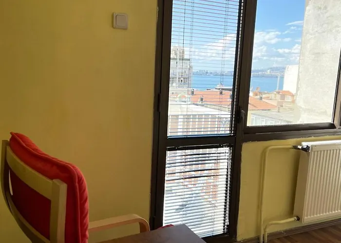 Location Sea View Center Pedestrian St *